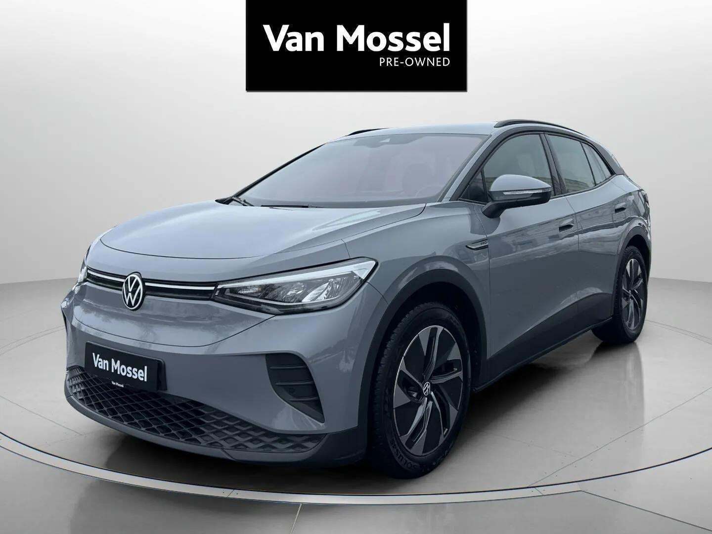 Grå VW ID.4 fra 2022 set udefra