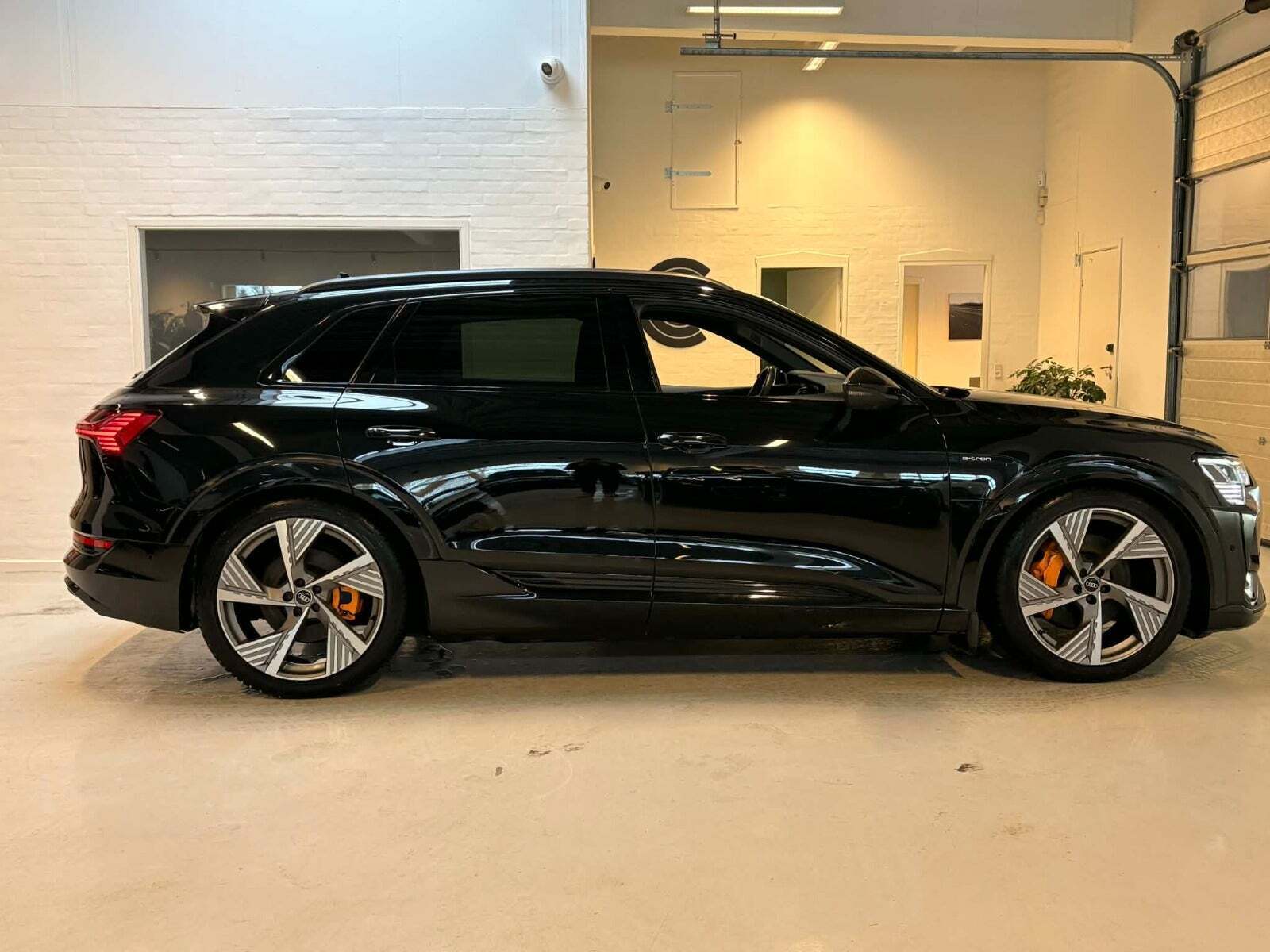 Audi e-tron 55 S-line quattro