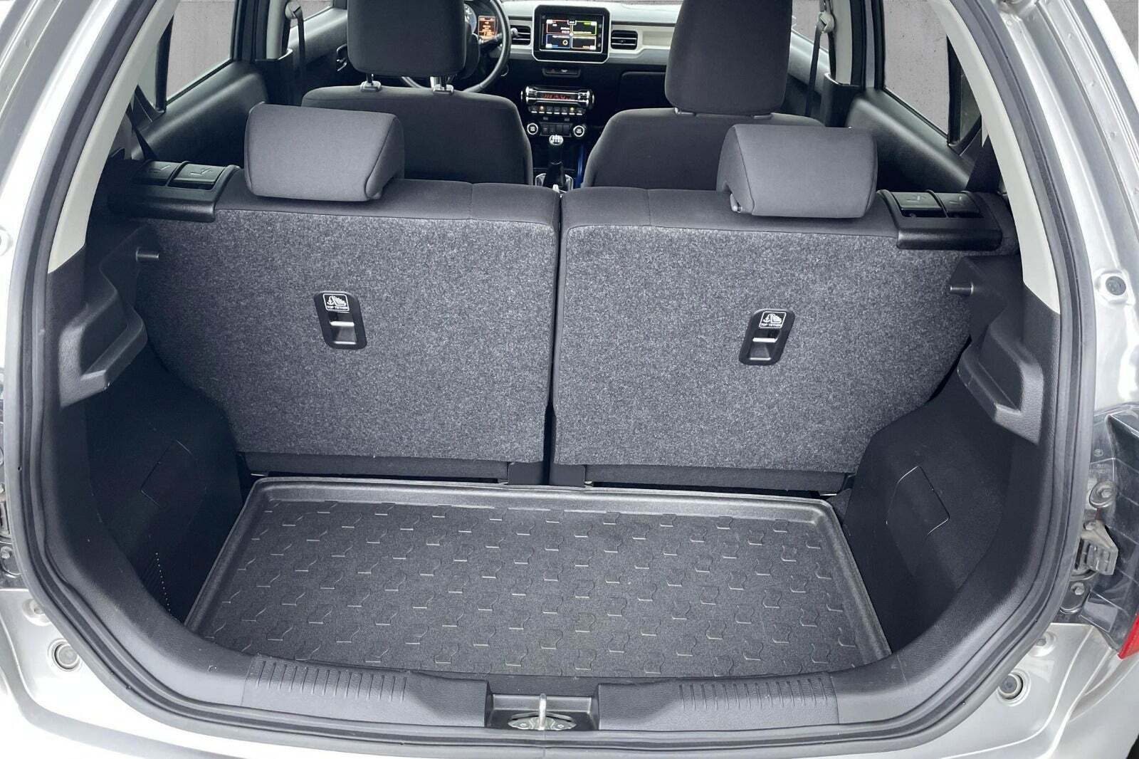 Grå Suzuki Ignis fra 2021