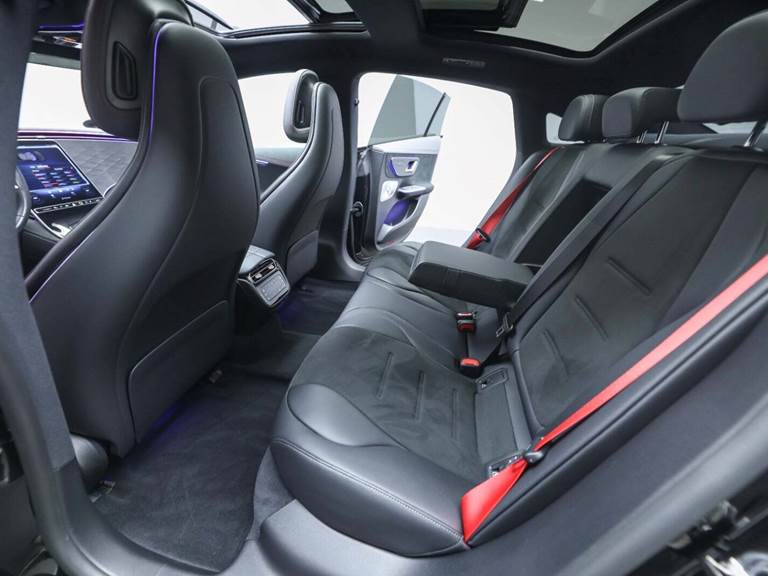 Mercedes EQE350+ AMG Line