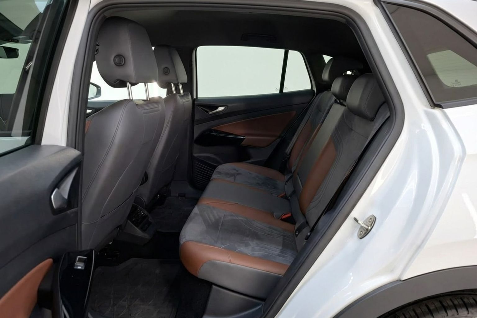 Hvid VW ID.4 fra 2021