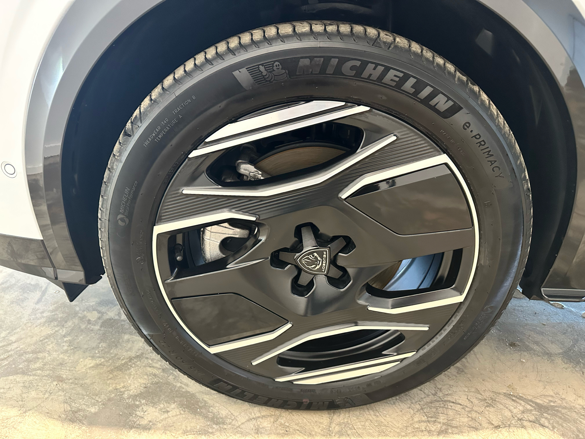 Peugeot e-5008 EL GT Pack 210HK 5d Aut.