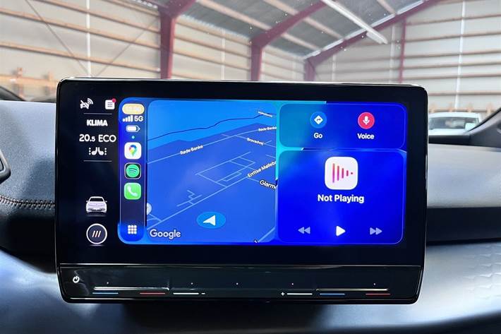 Grå Cupra Born fra 2021