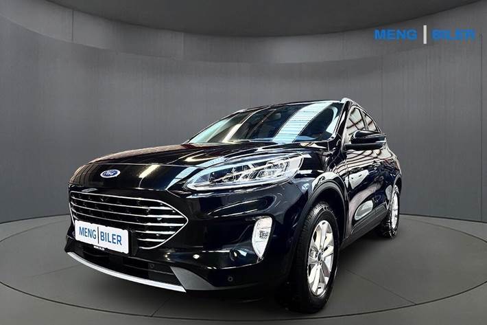 Sort Ford Kuga fra 2021 set udefra