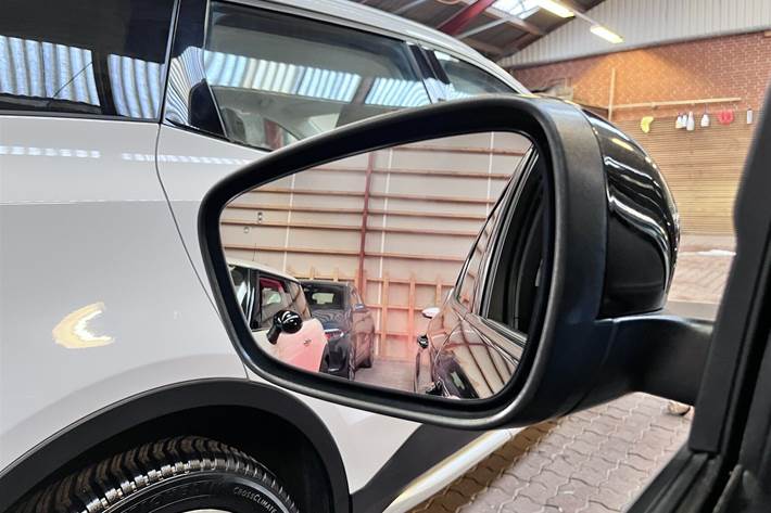 Sort Ford Kuga fra 2021