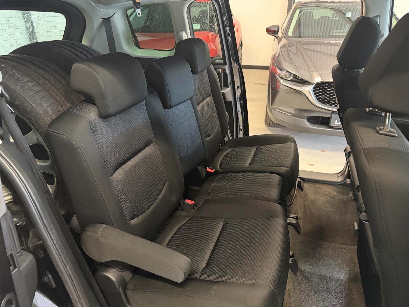 Mazda 5 2,0 Touring 7prs