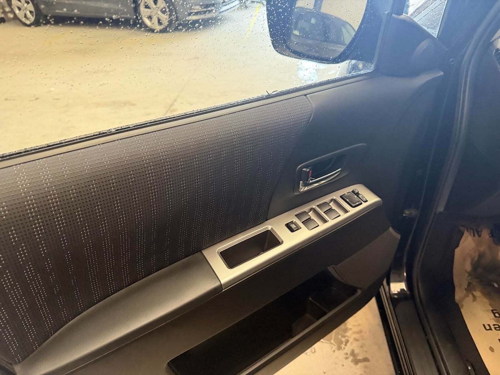 Sort Mazda 5 fra 2010