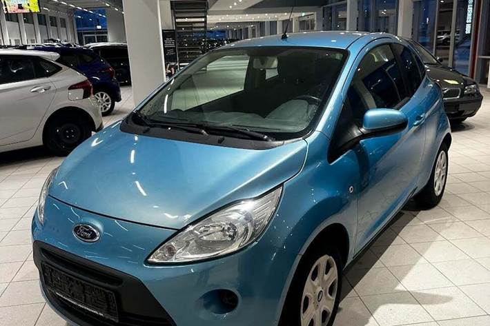 Blå Ford Ka fra 2015