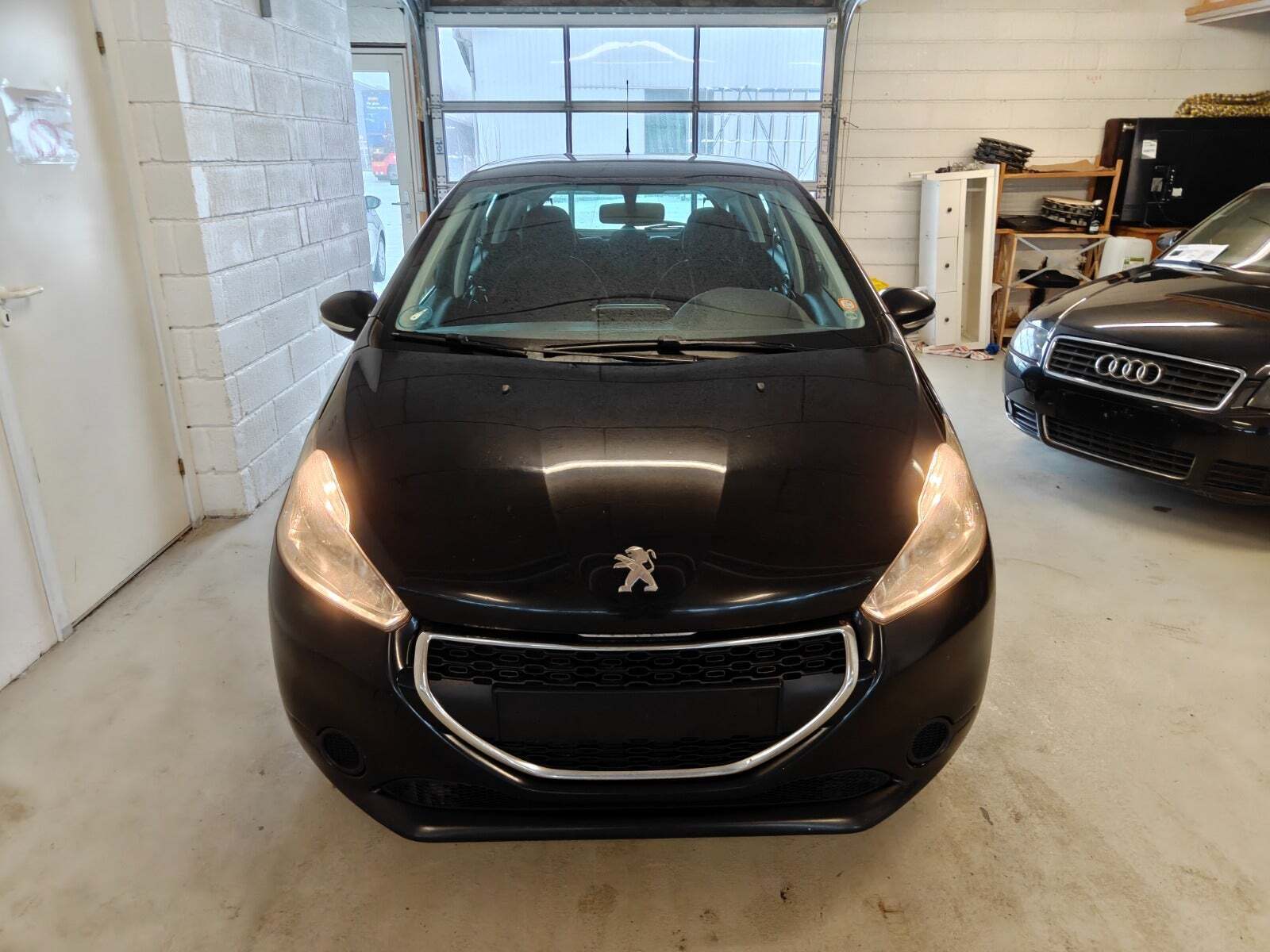 Peugeot 208 1,6 e-HDi 92 Active