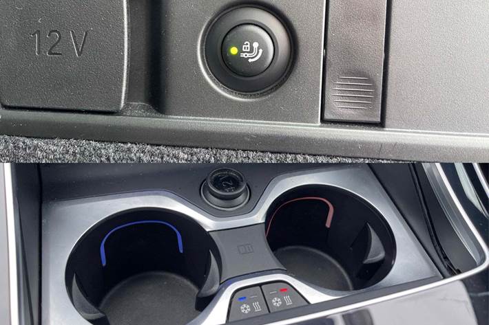 Grå BMW X5 fra 2024