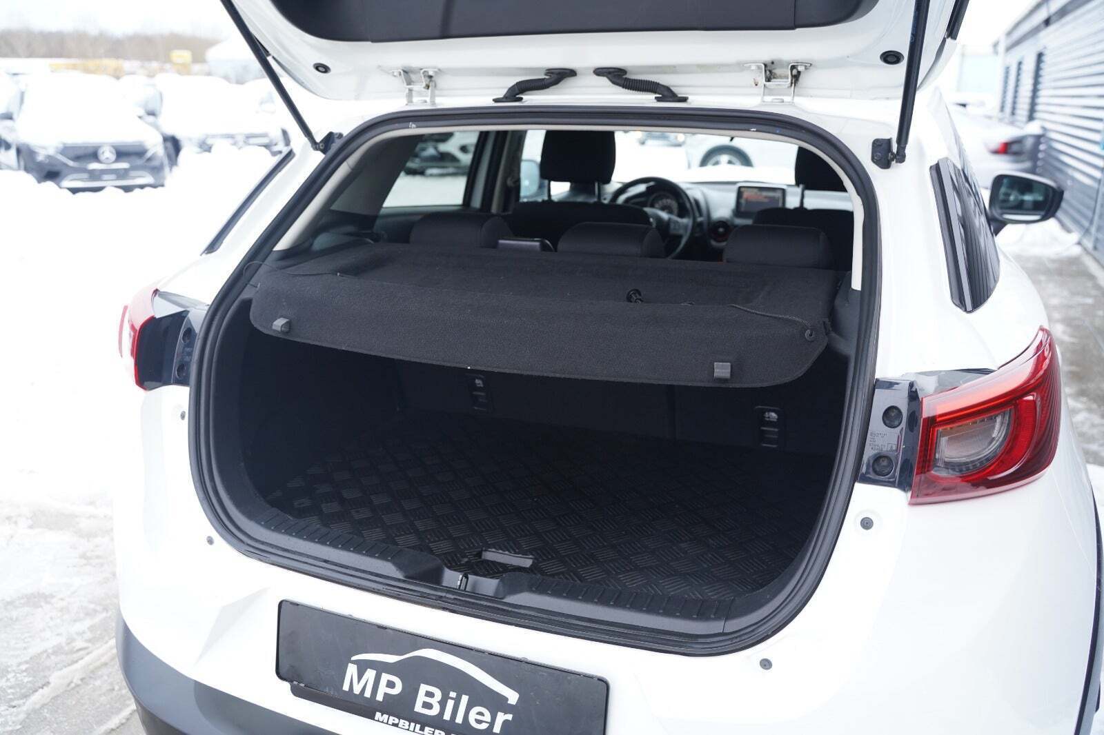 Hvid Mazda CX-3 fra 2015