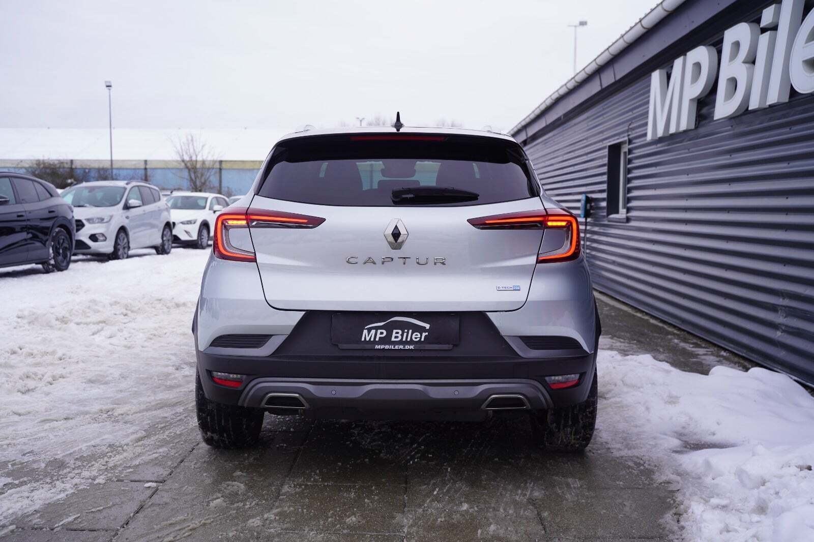 Hvid Renault Captur fra 2021