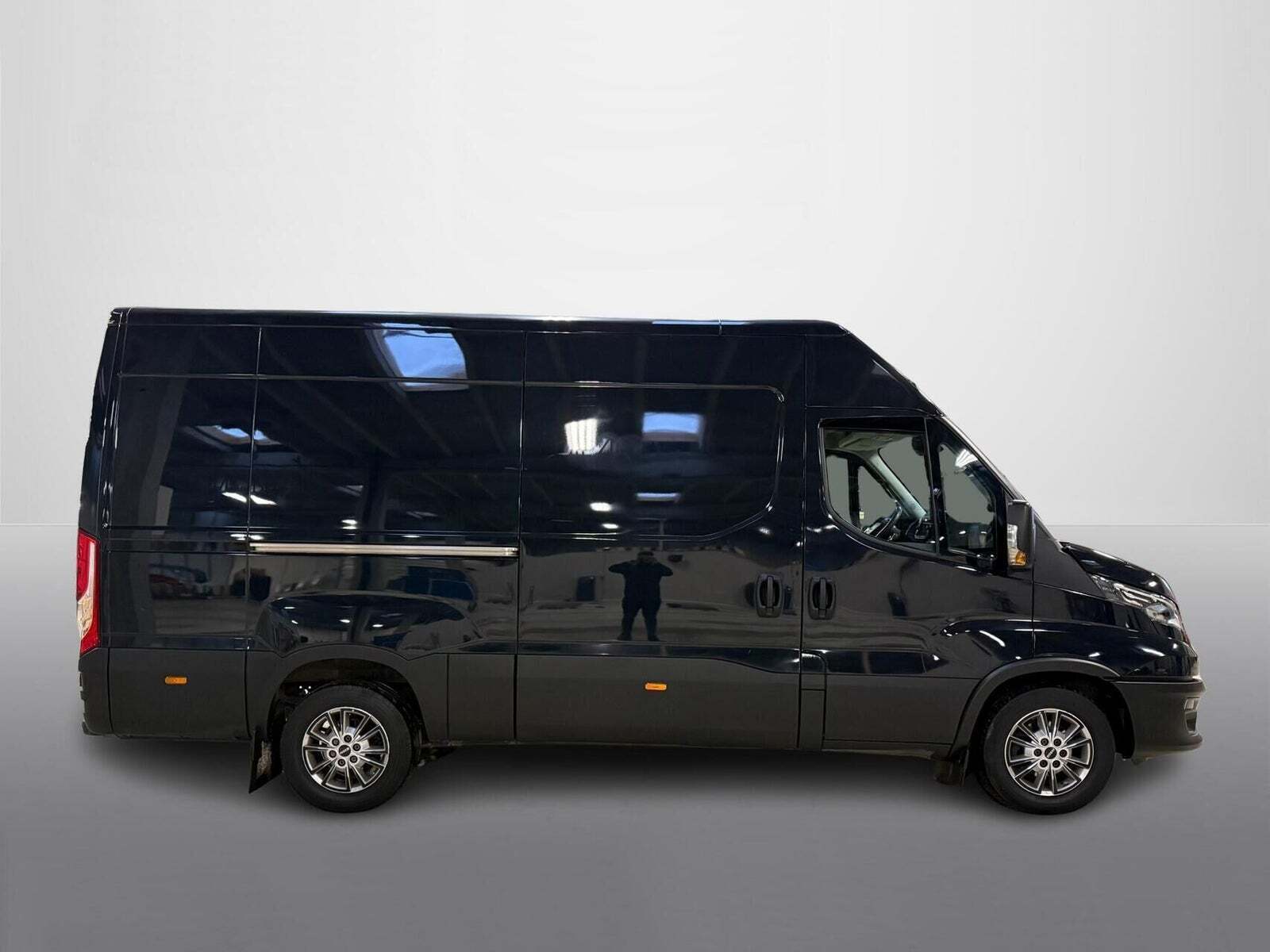 Iveco Daily 3,0 35S21 12m³ Van AG8