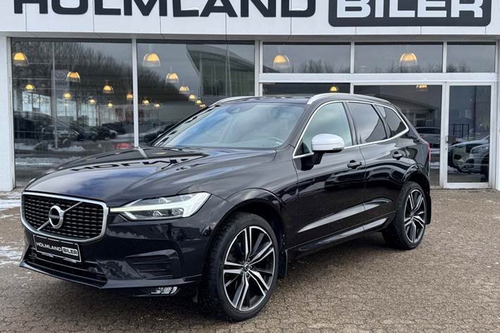 Sort Volvo XC60 fra 2018 set udefra
