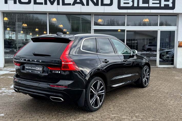 Sort Volvo XC60 fra 2018