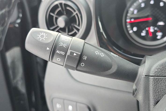 Sort Hyundai i10 fra 2022