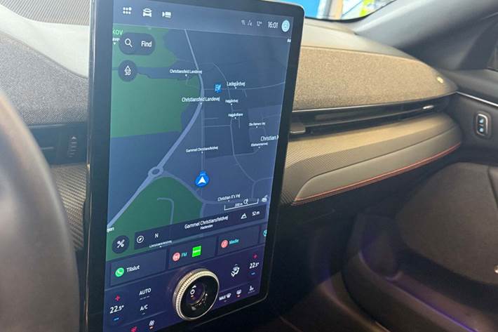 Grå Ford Mustang Mach-E fra 2023