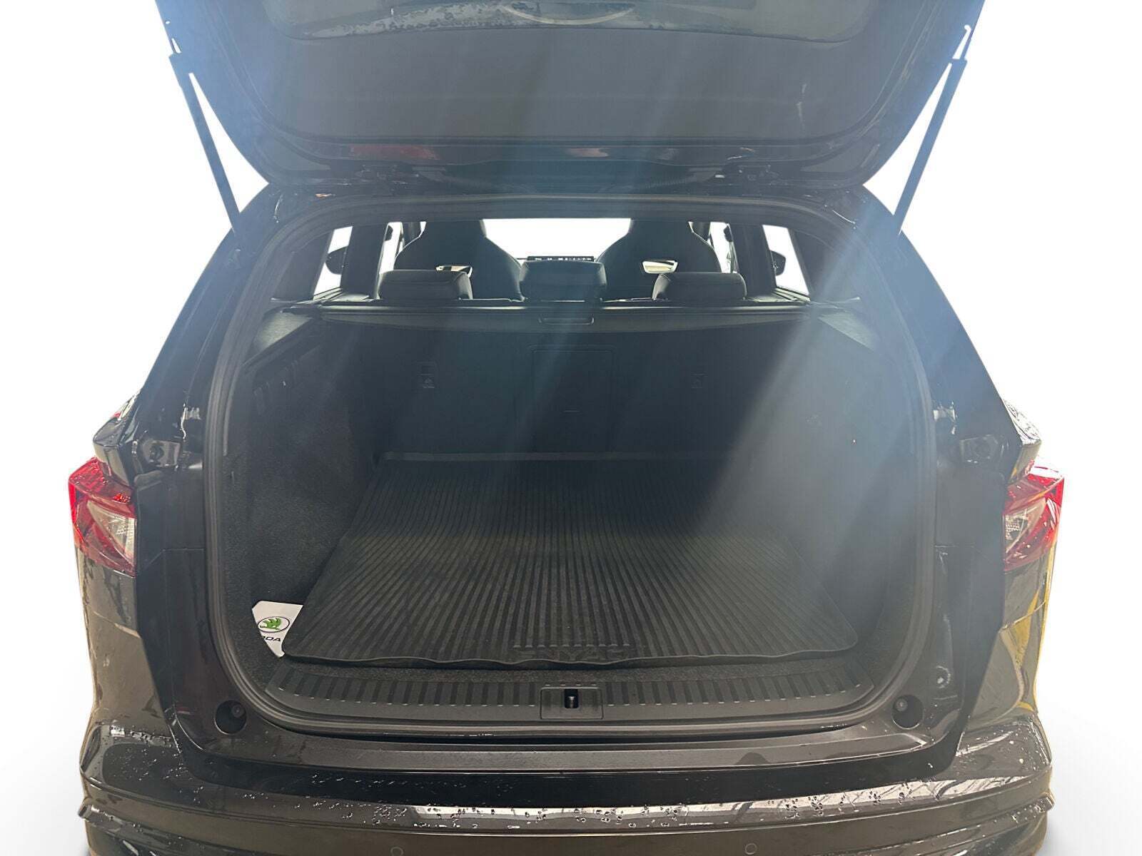 Sort Skoda Enyaq fra 2022