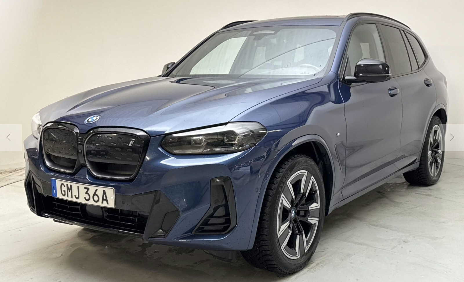 BMW iX3 Charged Plus M-Sport