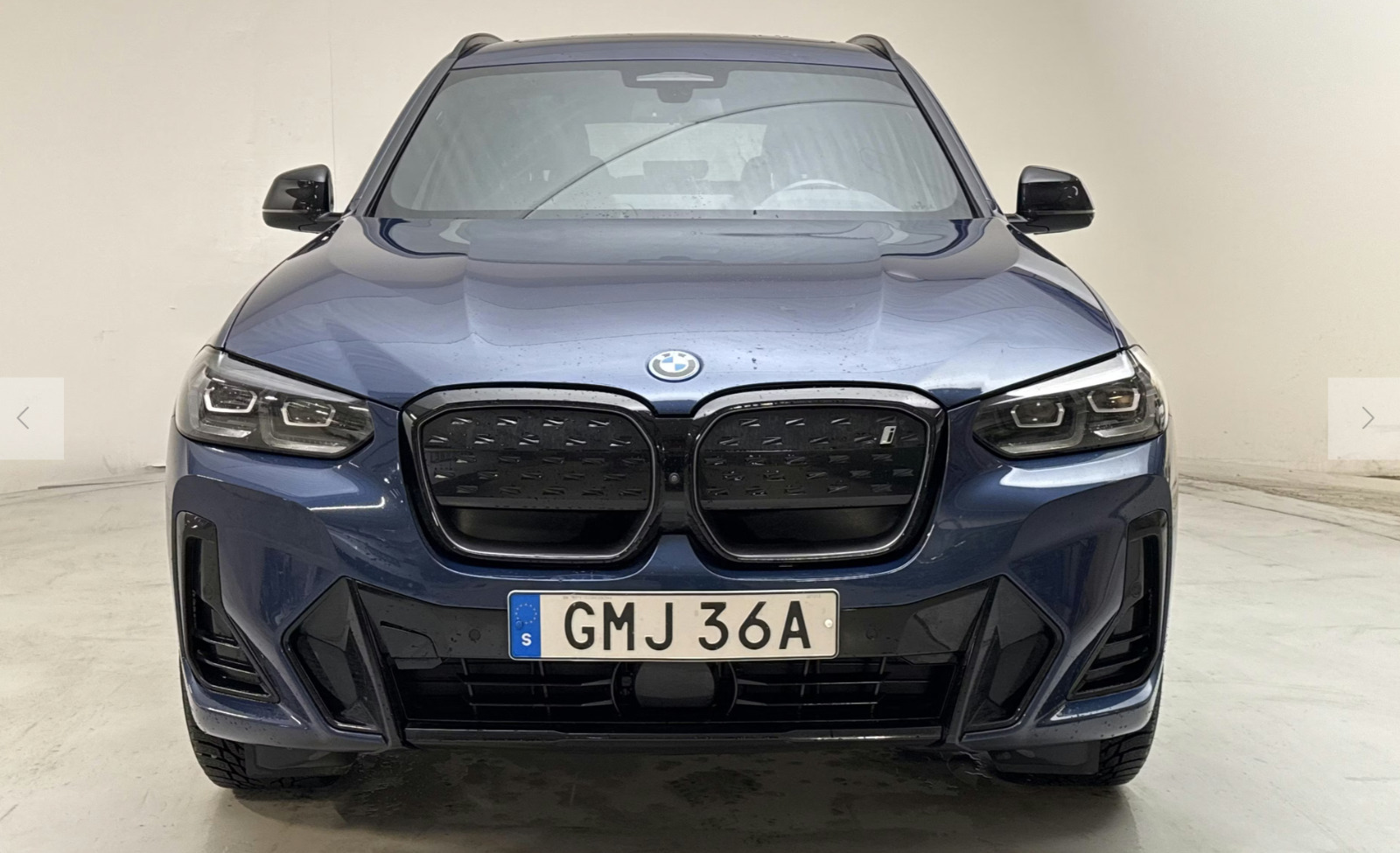 BMW iX3 Charged Plus M-Sport