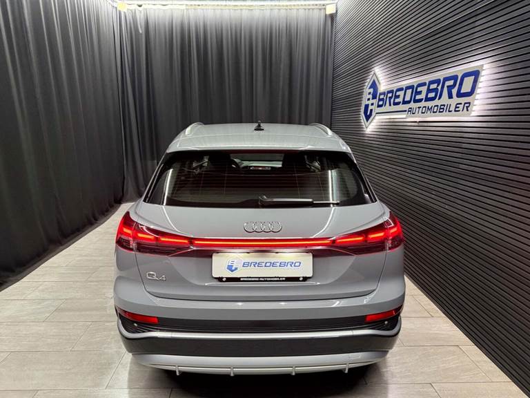 Audi Q4 e-tron 45 S-line