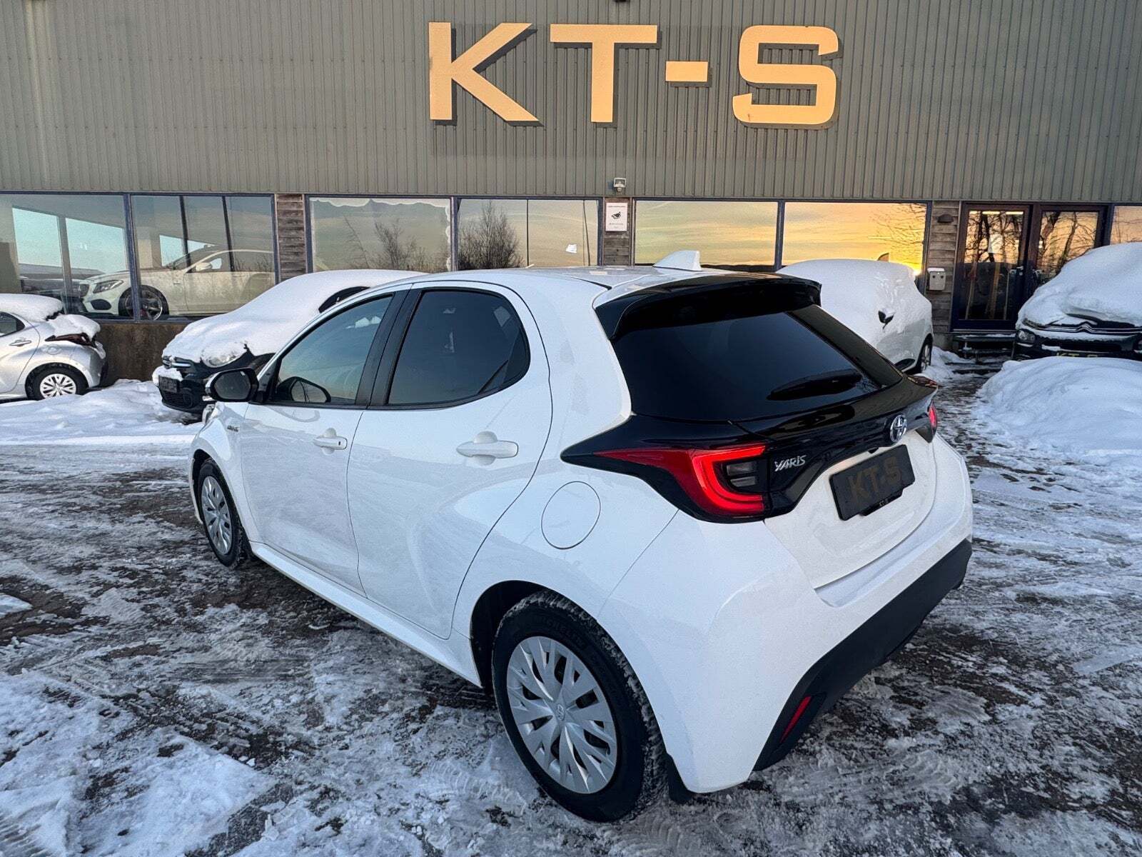 undefined Toyota Yaris fra 2021