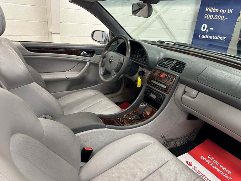 Mercedes CLK230 2,3 Kompressor Cabriolet aut.