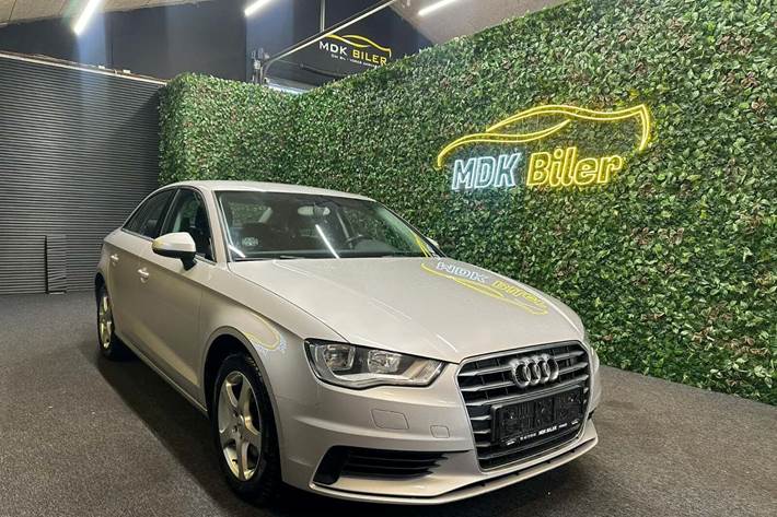 undefined Audi A3 fra 2015 set udefra