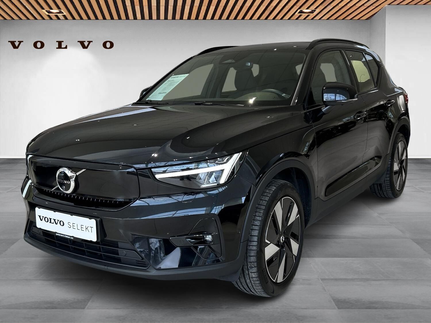 Volvo EX40 Single Motor Extended Range Ultra 252HK 5d Aut.