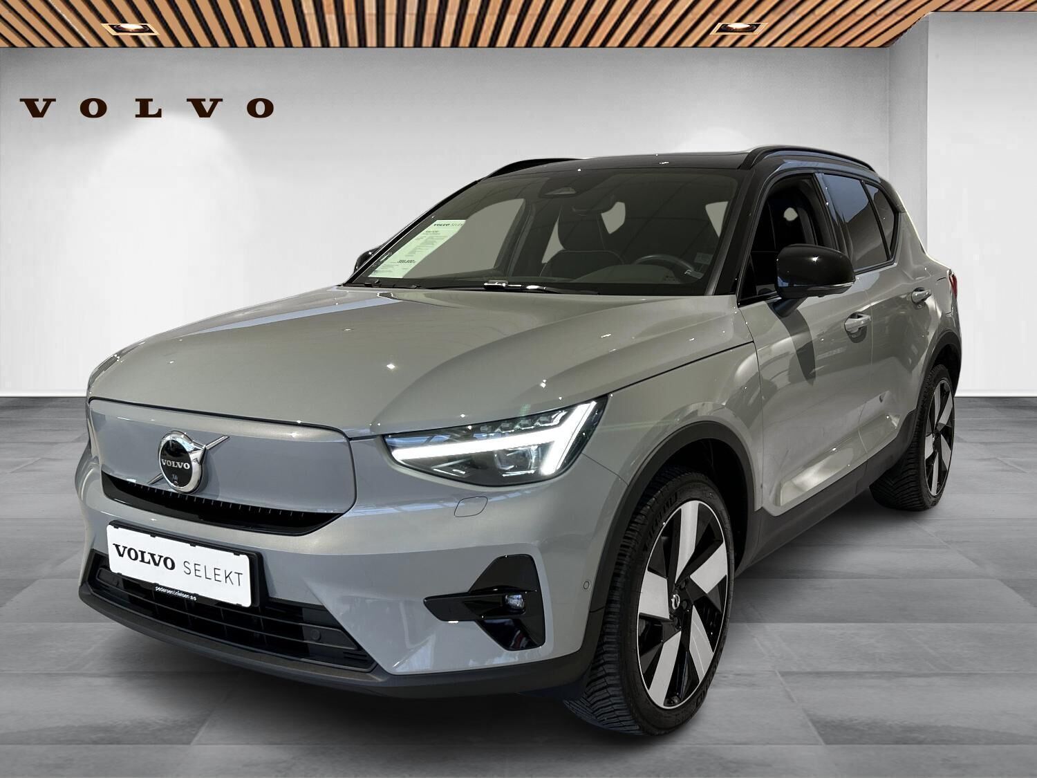 Volvo XC40 Recharge Twin Engine Ultimate AWD 408HK 5d Aut.