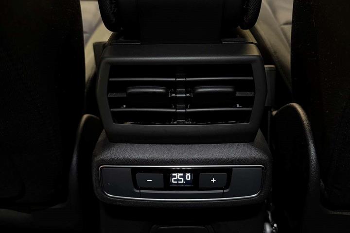 Sort Audi Q4 e-tron fra 2023
