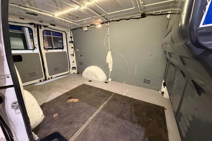 Hvid Mercedes Vito 114 fra 2017