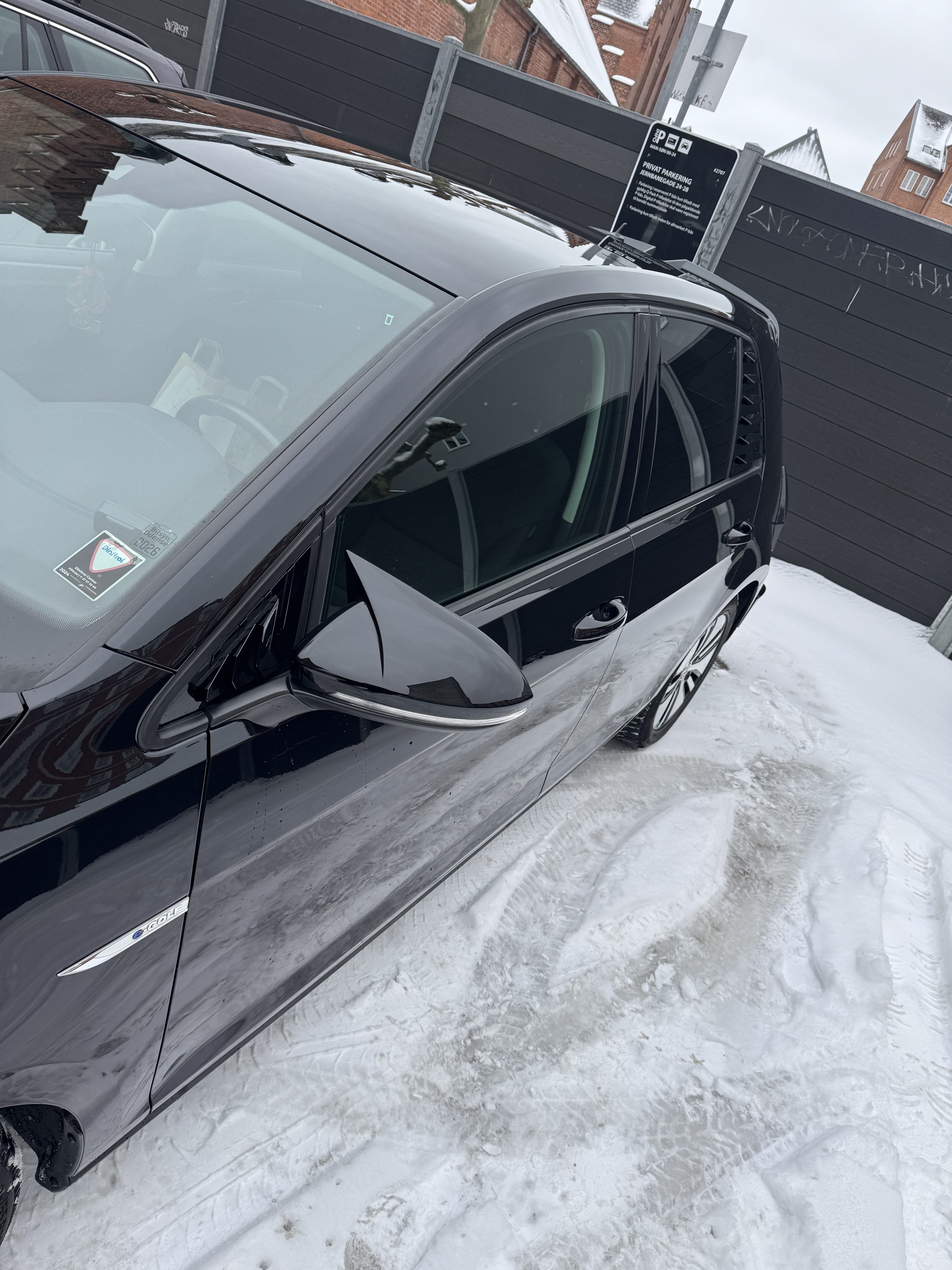 Sort VW e-Golf fra 2020
