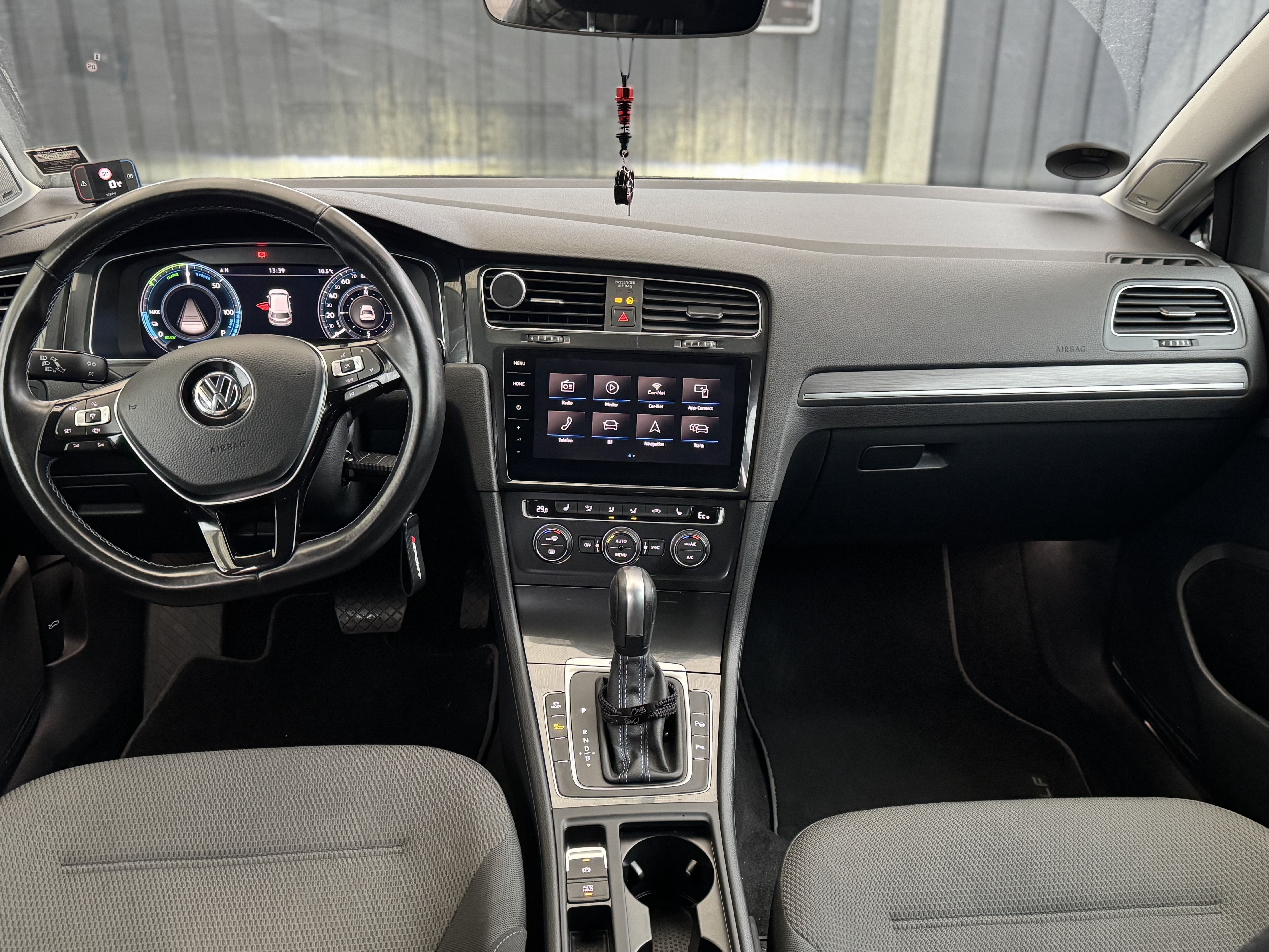 Sort VW e-Golf fra 2020