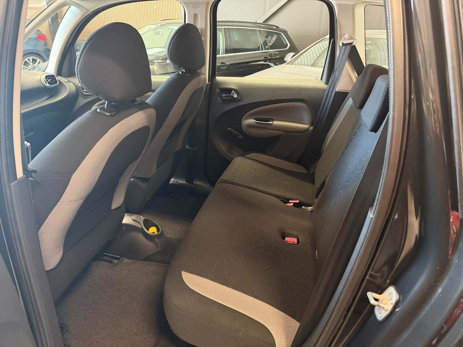 Sort Citroën C3 Picasso fra 2012