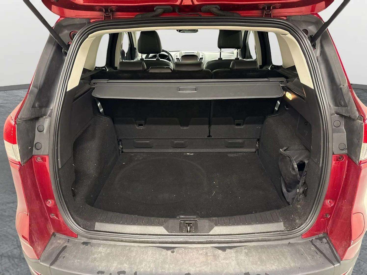 undefined Ford Kuga fra 2016