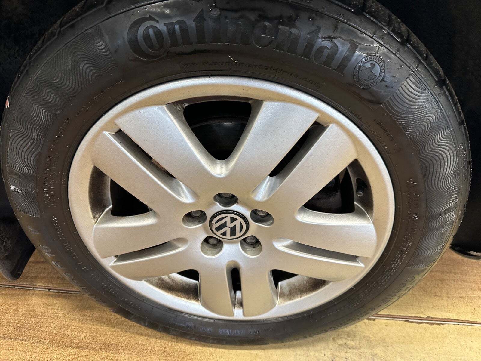 VW New Beetle 1,6 Trendline Cabriolet