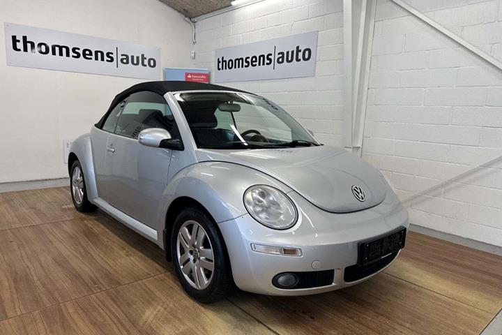 Sølv VW New Beetle fra 2007