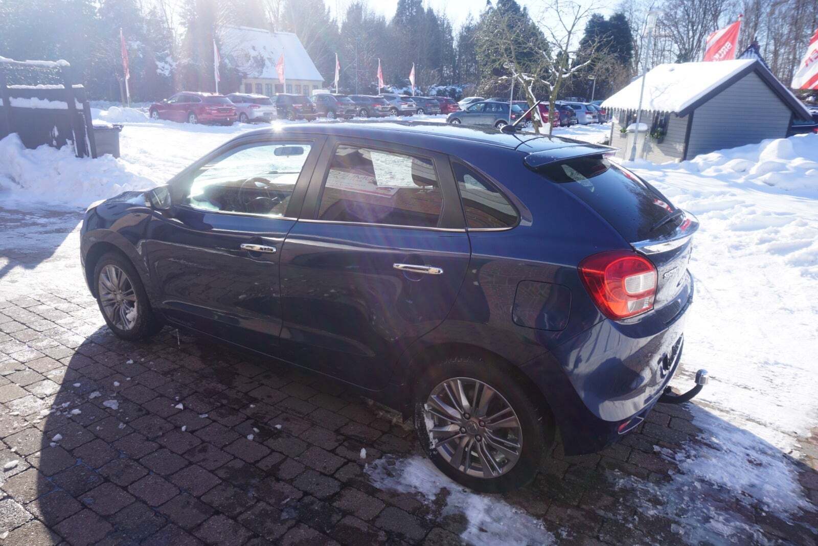 Blå Suzuki Baleno fra 2019