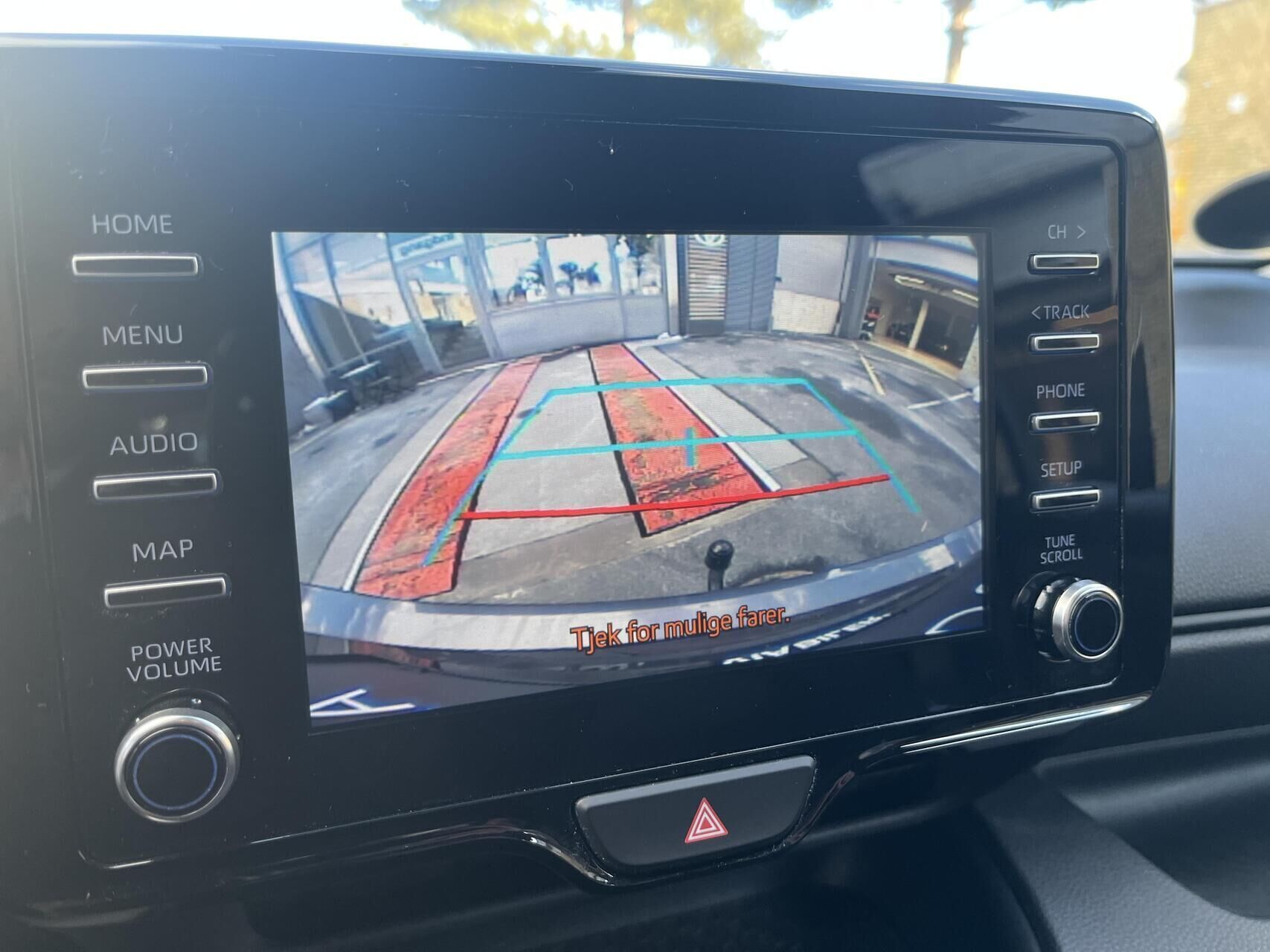 Sort Toyota Yaris fra 2021