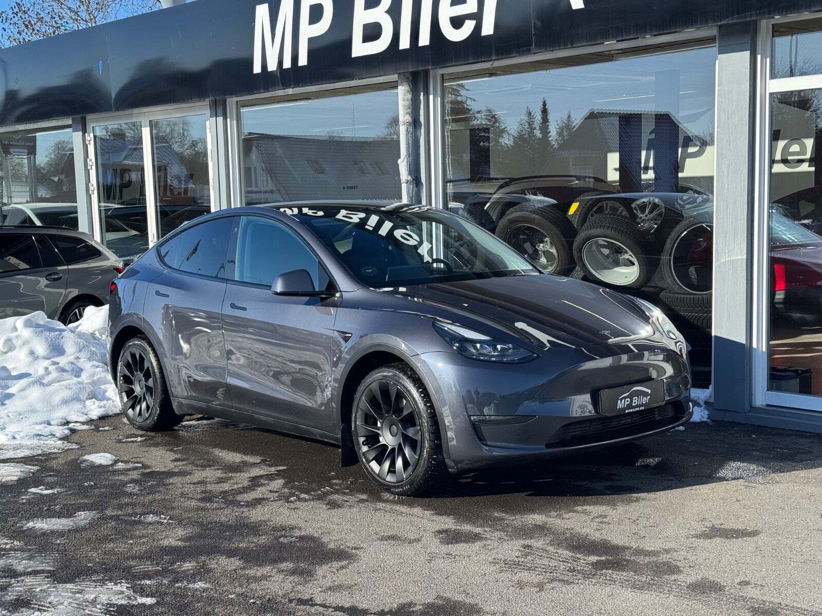 Tesla Model Y Long Range AWD