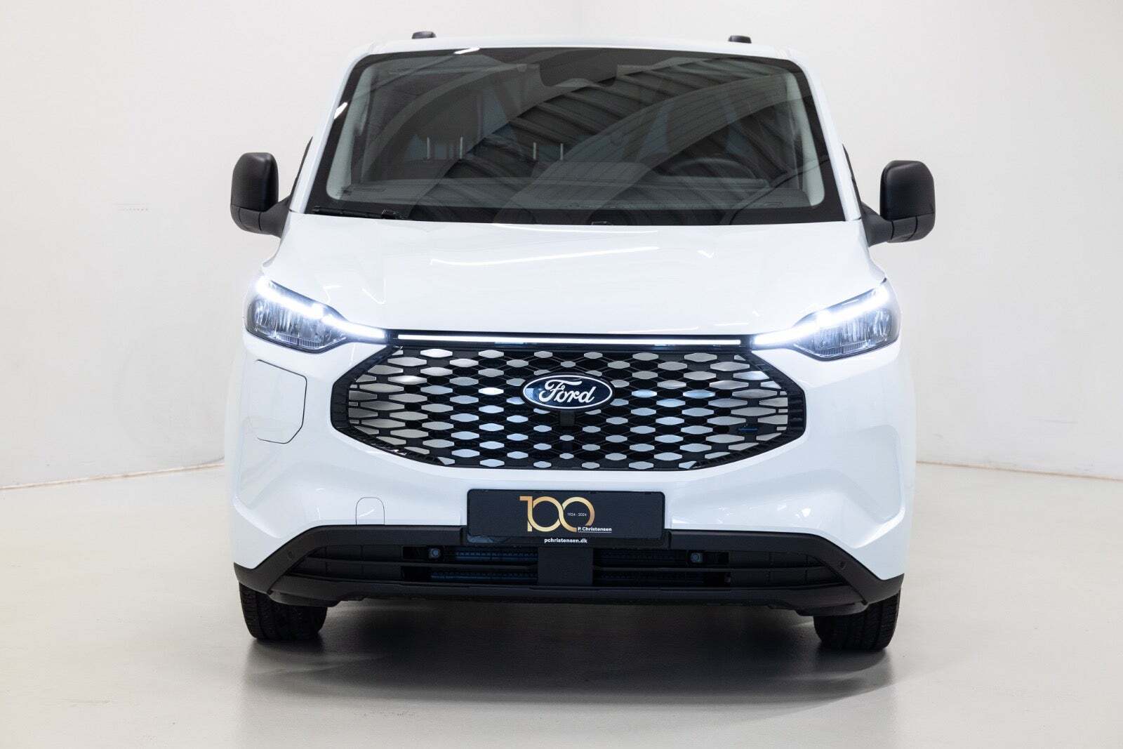 Ford E-Transit Custom 320S 64 Trend