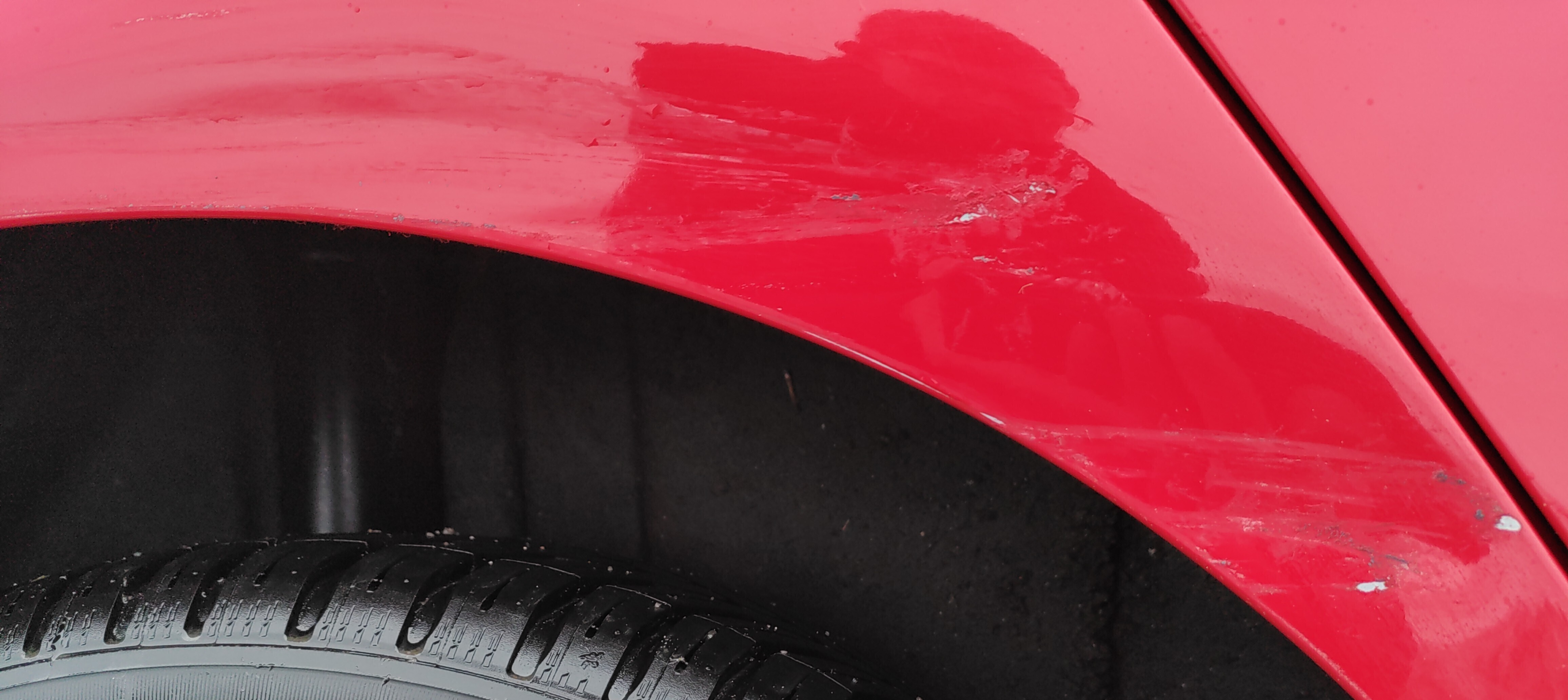 Rød Ford Fiesta fra 2016