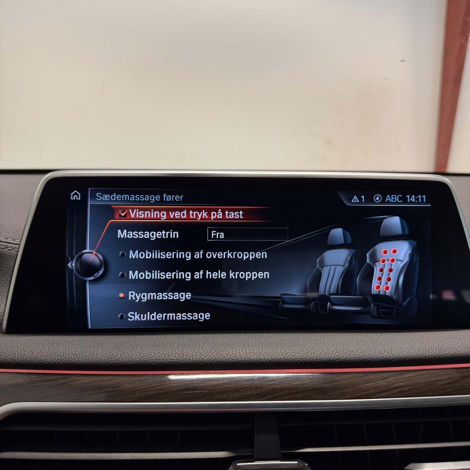 Sort BMW 730d fra 2016