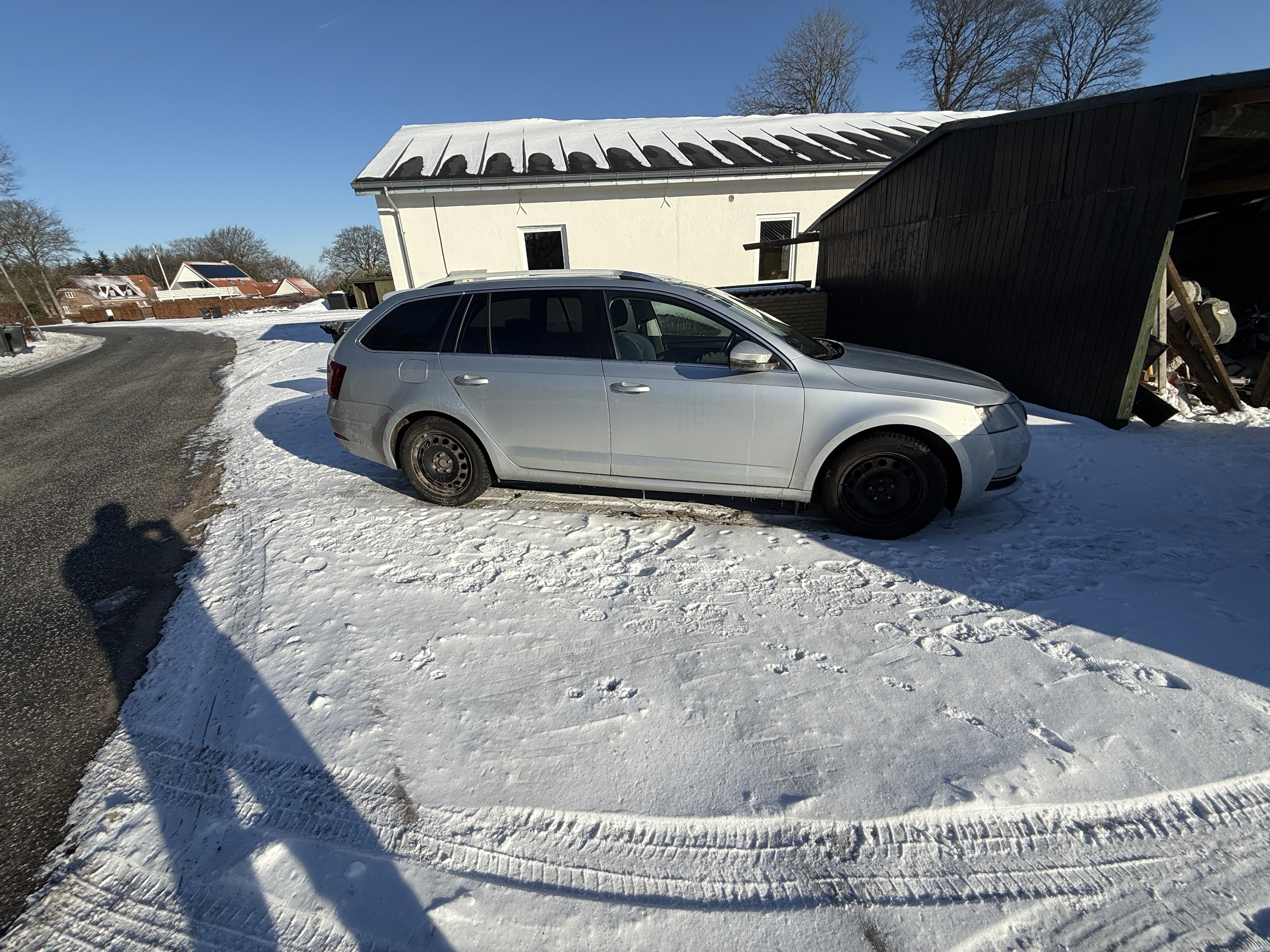 Grå Skoda Octavia fra 2019