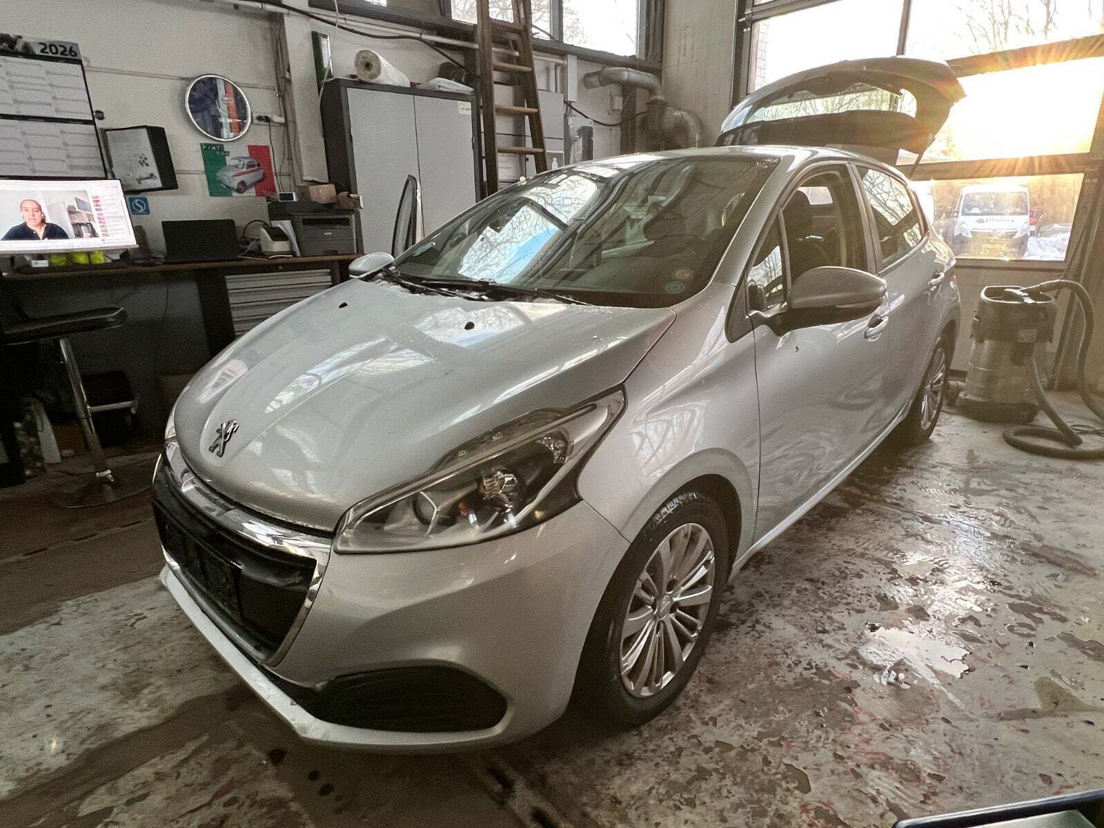 Peugeot 208 1,6 BlueHDi 100 Active
