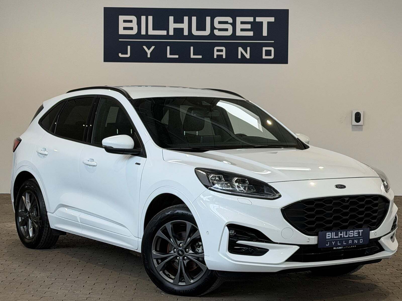 Ford Kuga 2,5 PHEV ST-Line X CVT