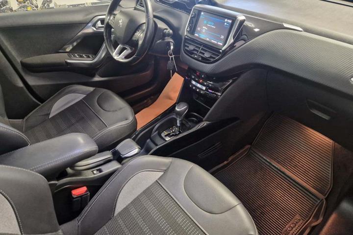 undefined Peugeot 2008 fra 2019