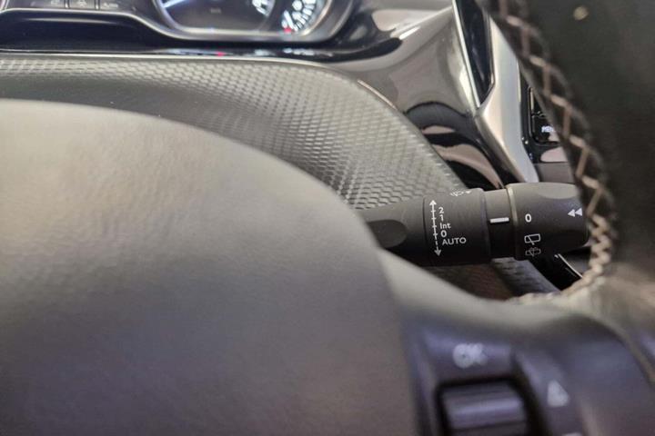 undefined Peugeot 2008 fra 2019