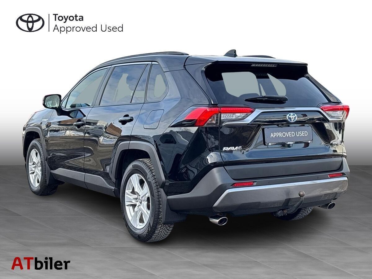 Toyota RAV4 2,5 Hybrid H3 Smart 218HK 5d 6g Aut.